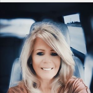 Meet your Posher, Janice